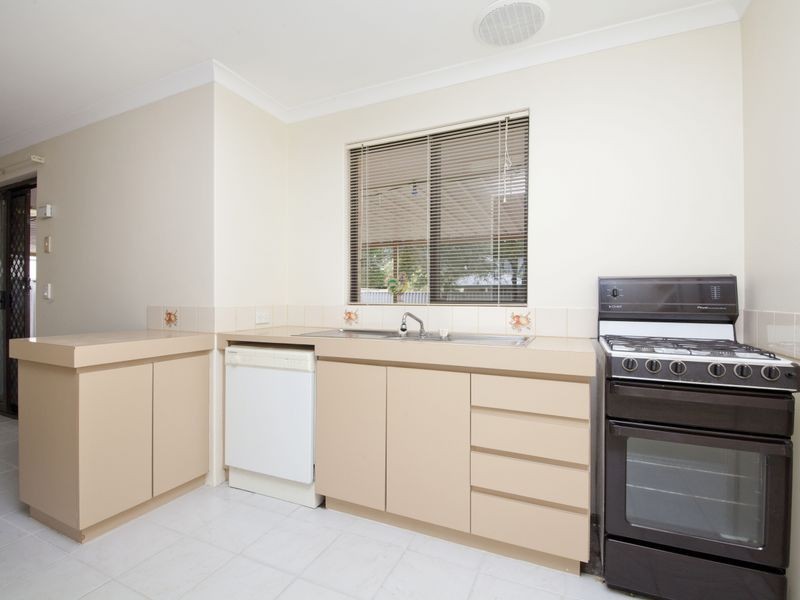 70 Morgan Road, Seville Grove WA 6112