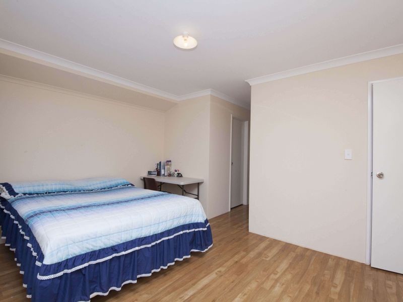 5 Henry George Close, Darling Downs WA 6122