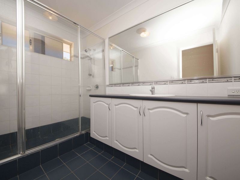 5 Henry George Close, Darling Downs WA 6122