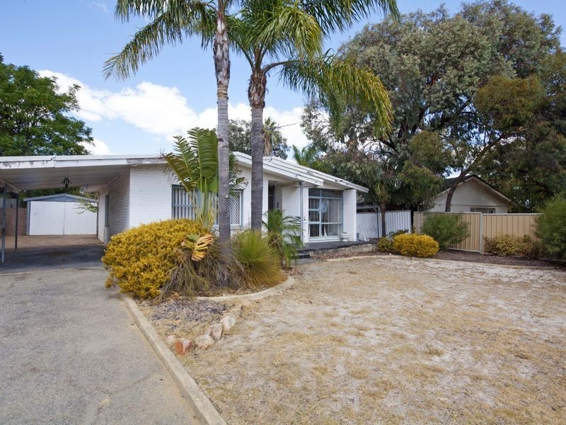 34 Galliers Avenue, Armadale WA 6112