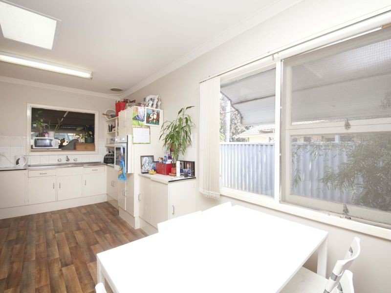 34 Galliers Avenue, Armadale WA 6112