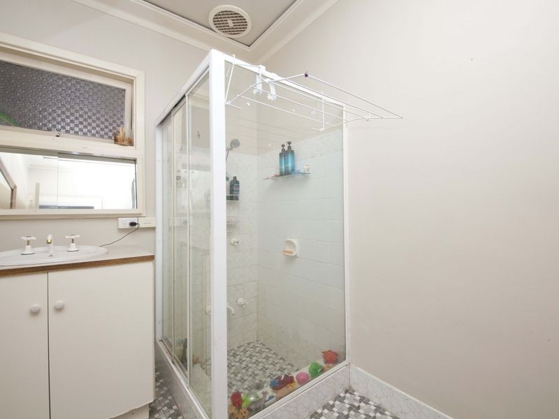 34 Galliers Avenue, Armadale WA 6112