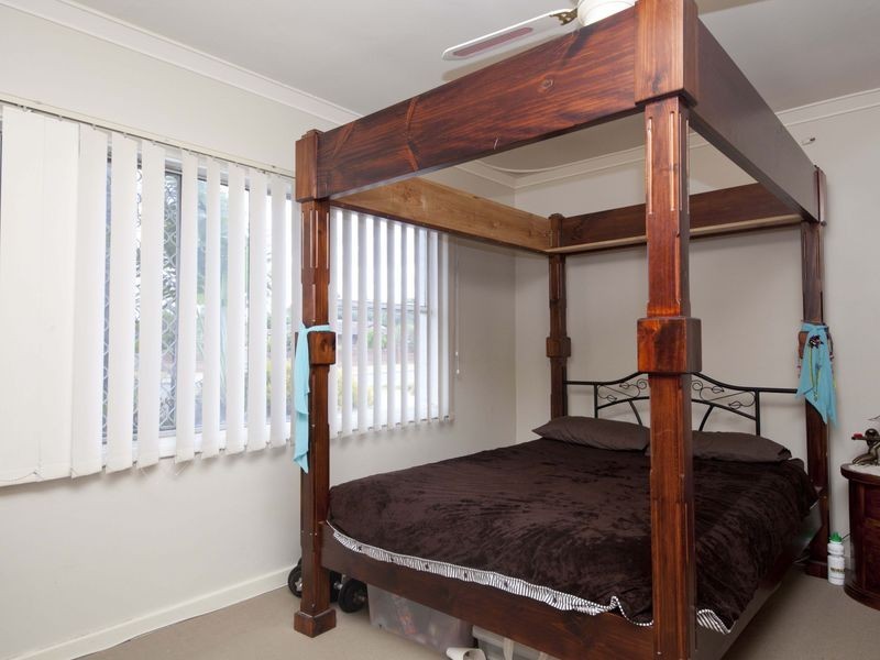 34 Galliers Avenue, Armadale WA 6112