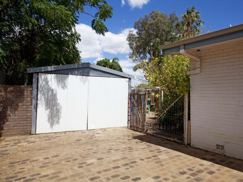 34 Galliers Avenue, Armadale WA 6112