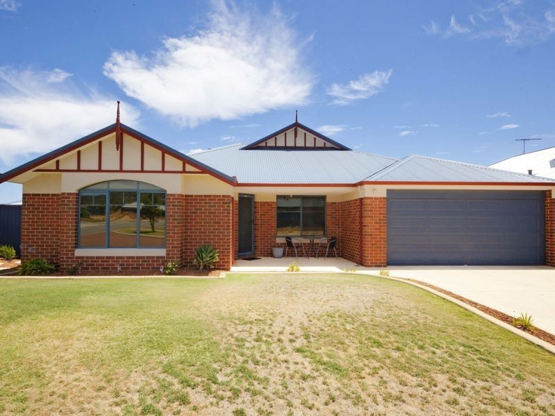 1 Peach Way, Darling Downs WA 6122