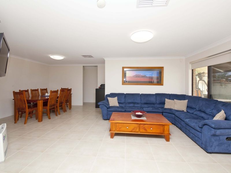 18 Cosgrove Court, Seville Grove WA 6112