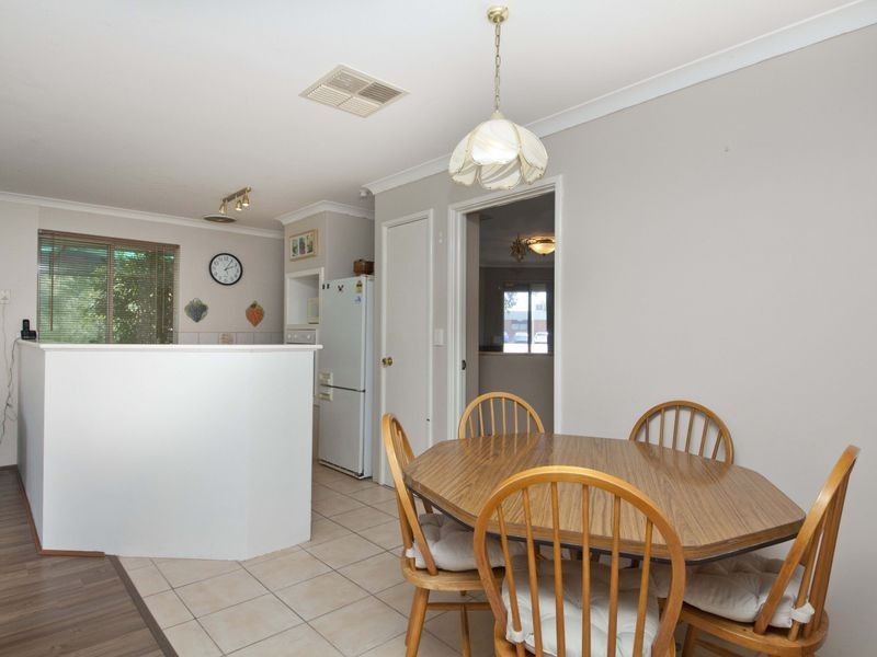 24 Bray Street, Kelmscott WA 6111