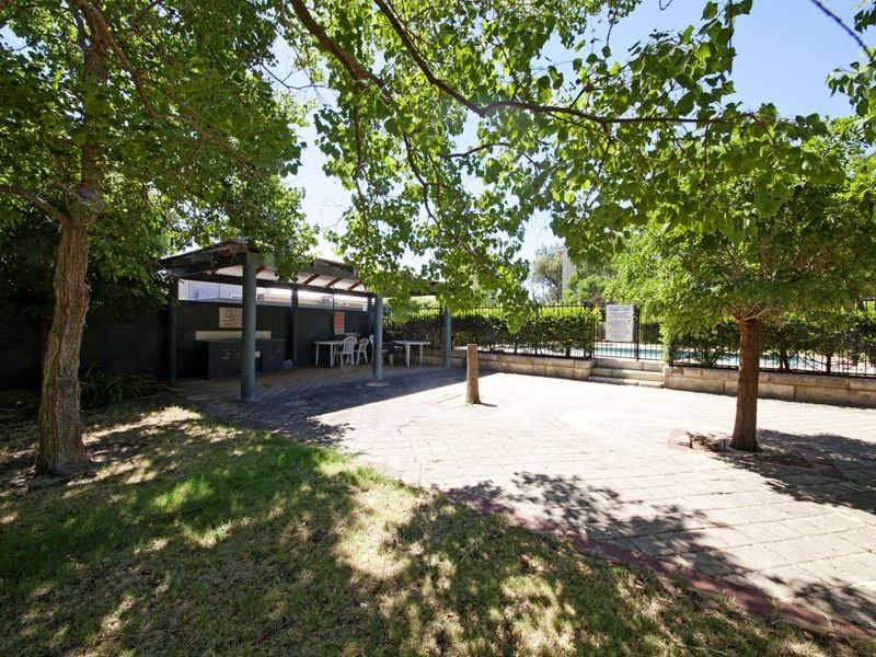 17/80 Fifth Road, Armadale WA 6112