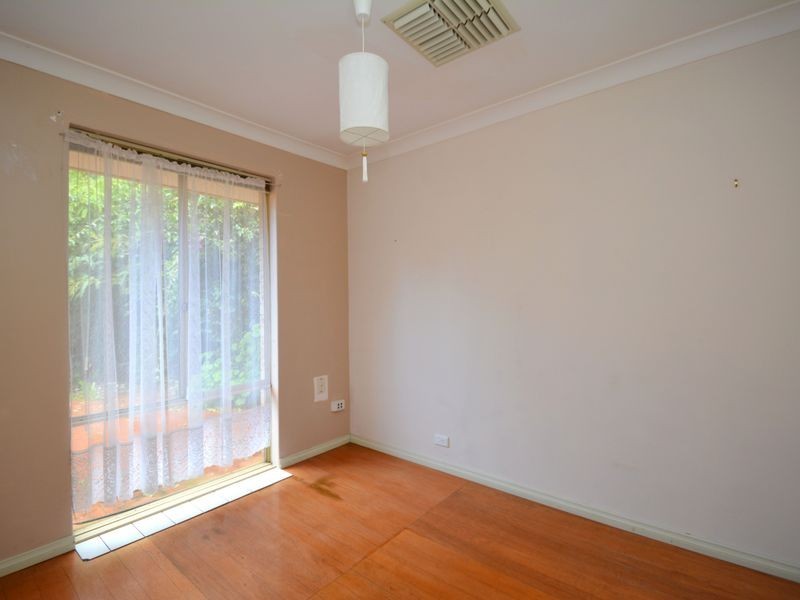 44 Saunders Way, Karragullen WA 6111