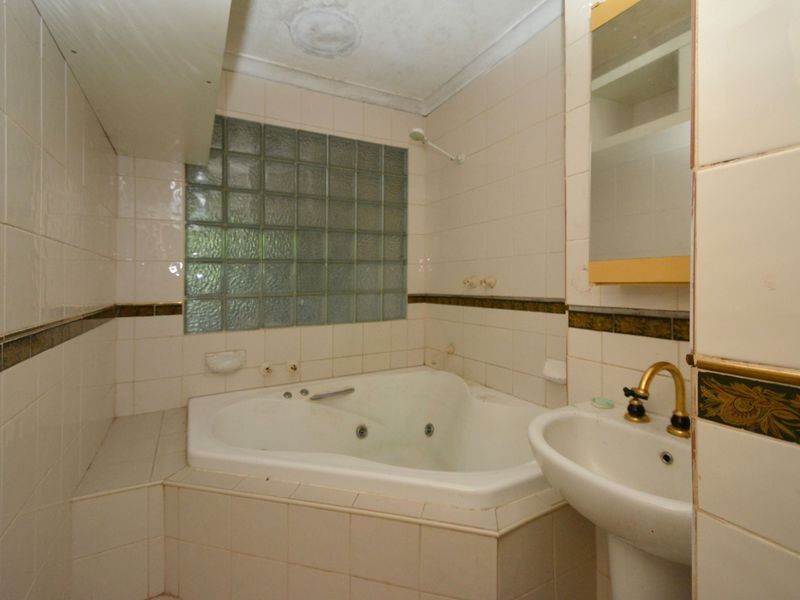 46 Saunders Way, Karragullen WA 6111