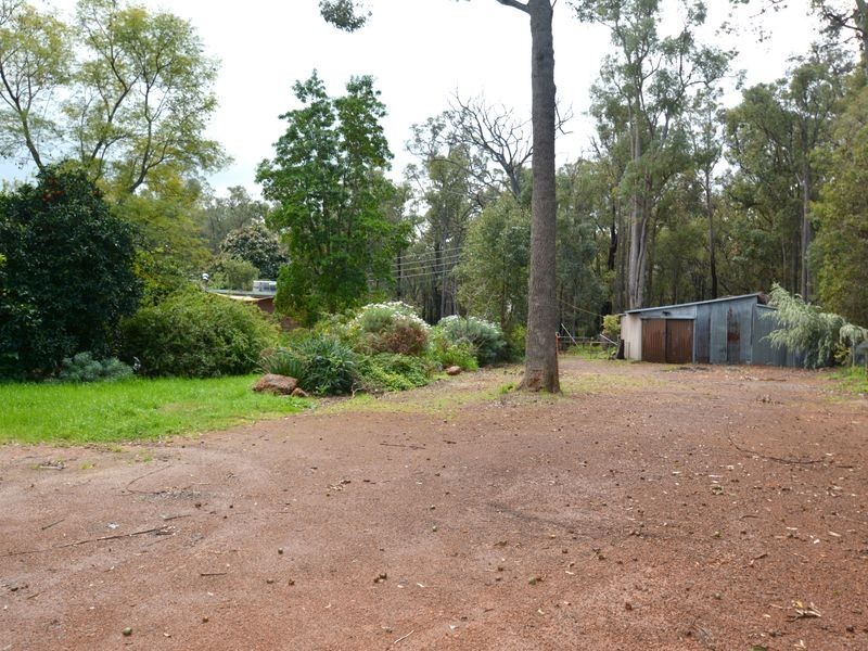 46 Saunders Way, Karragullen WA 6111