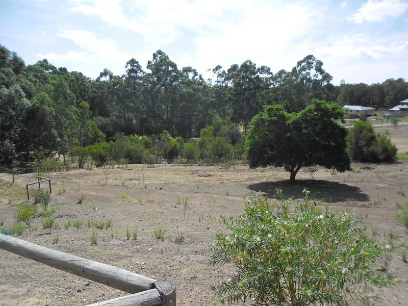 17 Wilcockson Close, Bedfordale WA 6112