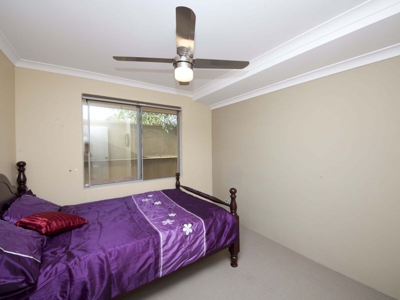 54 Verdant Crescent, Seville Grove WA 6112