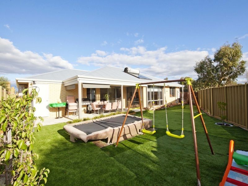 54 Verdant Crescent, Seville Grove WA 6112