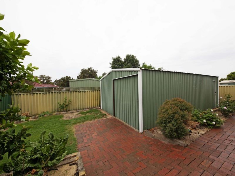 5 Jaffa Close, Seville Grove WA 6112