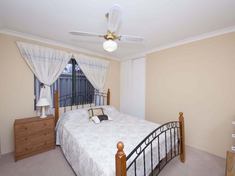 5 Jaffa Close, Seville Grove WA 6112