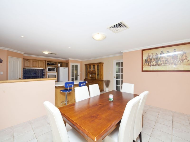 12 Hilarion Elbow, Hilbert WA 6112