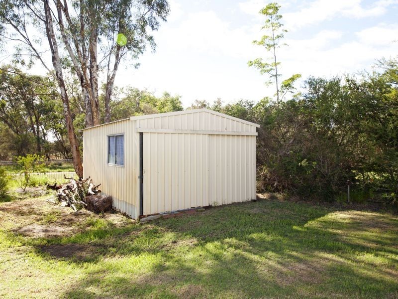 12 Hilarion Elbow, Hilbert WA 6112