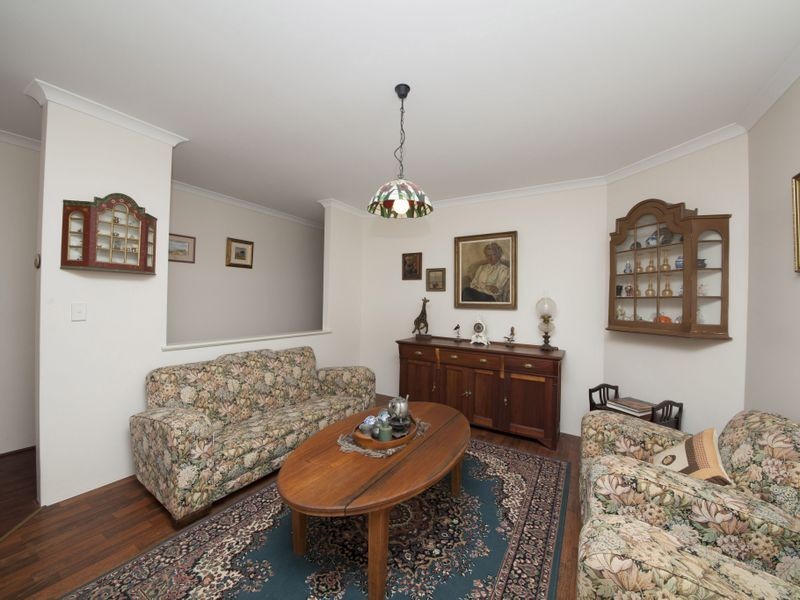 3 Peach Way, Darling Downs WA 6122