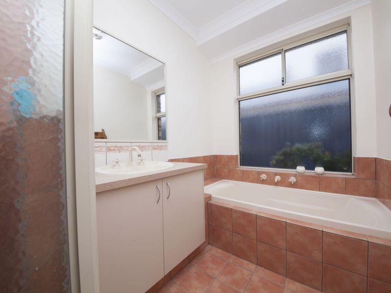 3 Peach Way, Darling Downs WA 6122