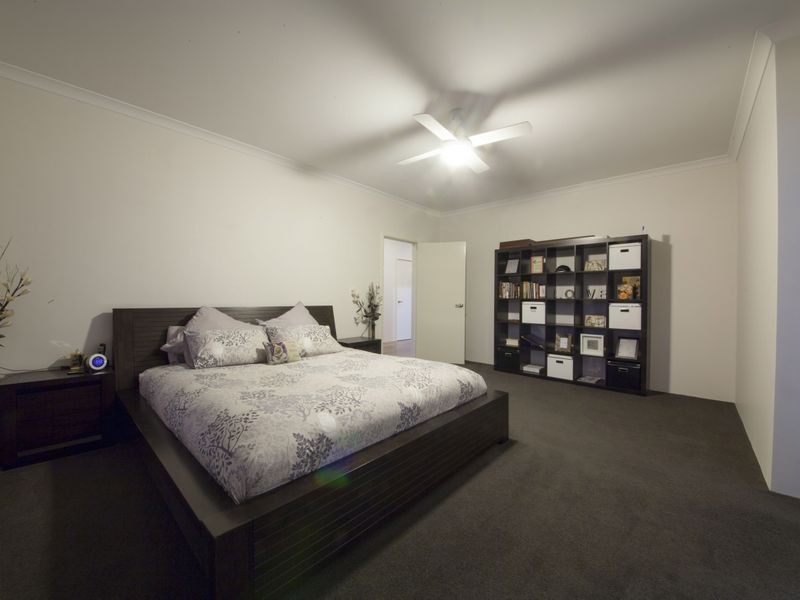 77 Learmouth Turn, Darling Downs WA 6122