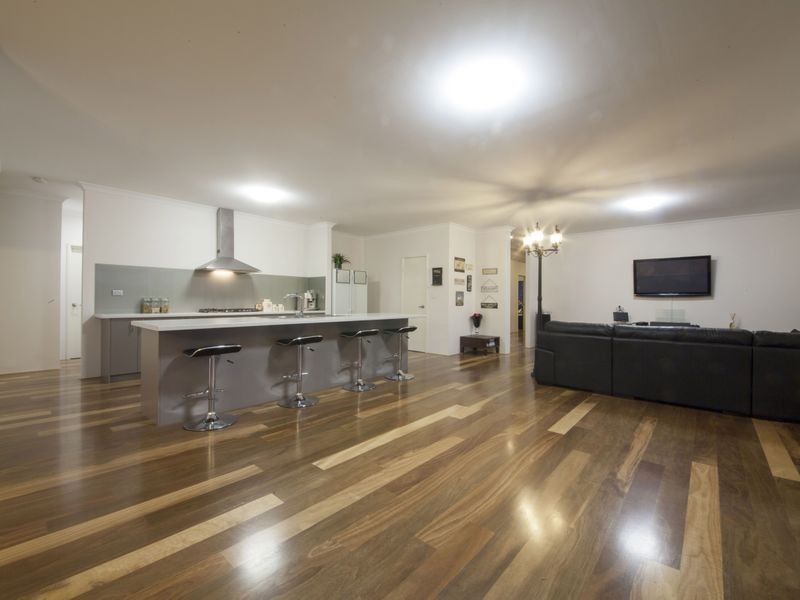 77 Learmouth Turn, Darling Downs WA 6122