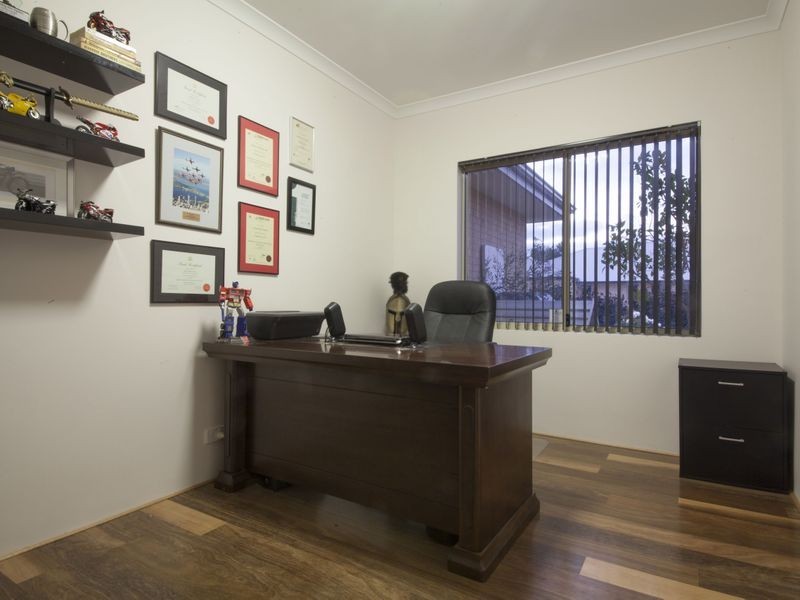 77 Learmouth Turn, Darling Downs WA 6122