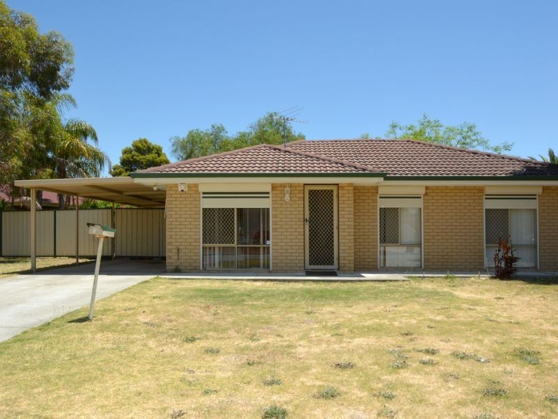 25 Lemon Grove, Seville Grove WA 6112
