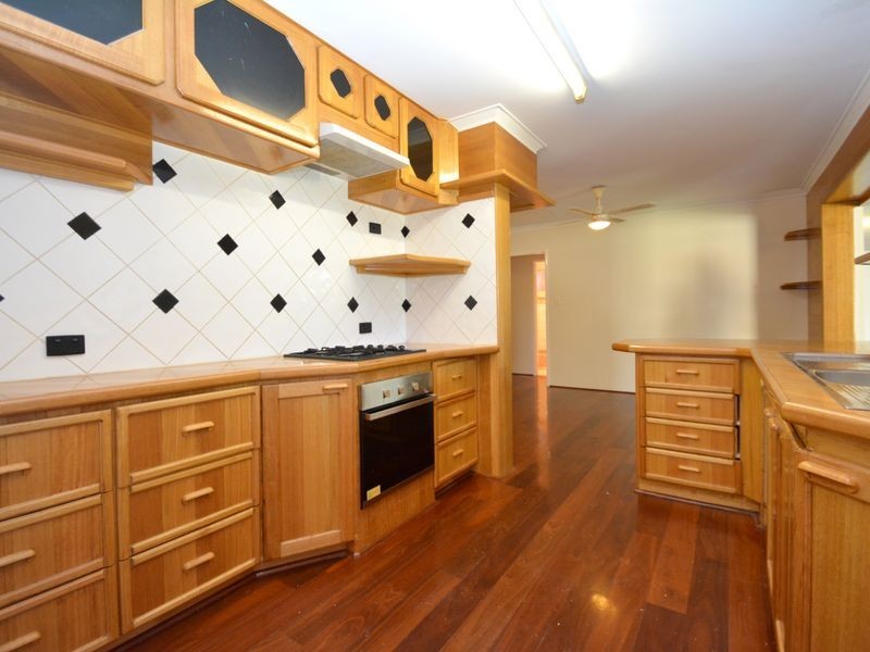 3 North Crescent, Darling Downs WA 6122