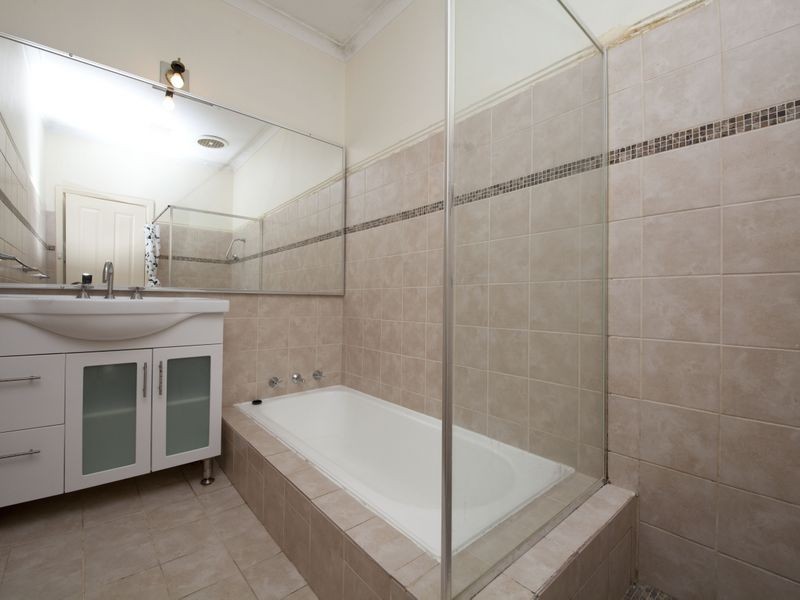 17/15 Dale Road, Armadale WA 6112