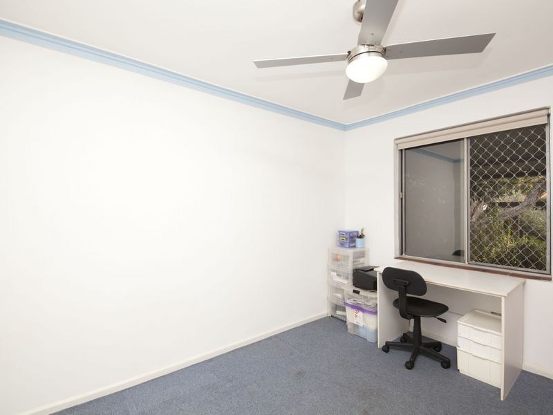 4 Terrigal Way, Armadale WA 6112