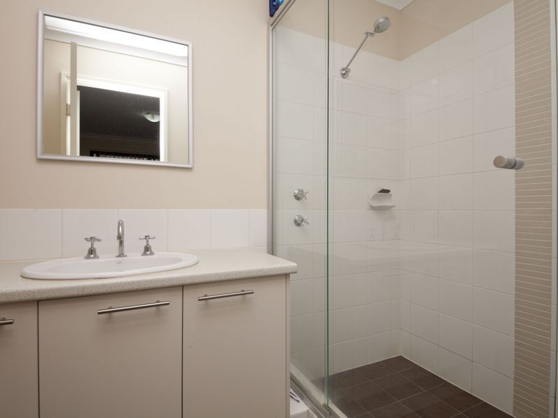 4/17 Sinclair Street, Armadale WA 6112