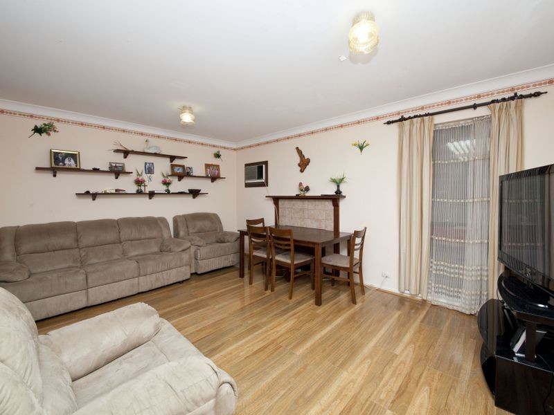 20 Tredale Ave, Mount Richon WA 6112