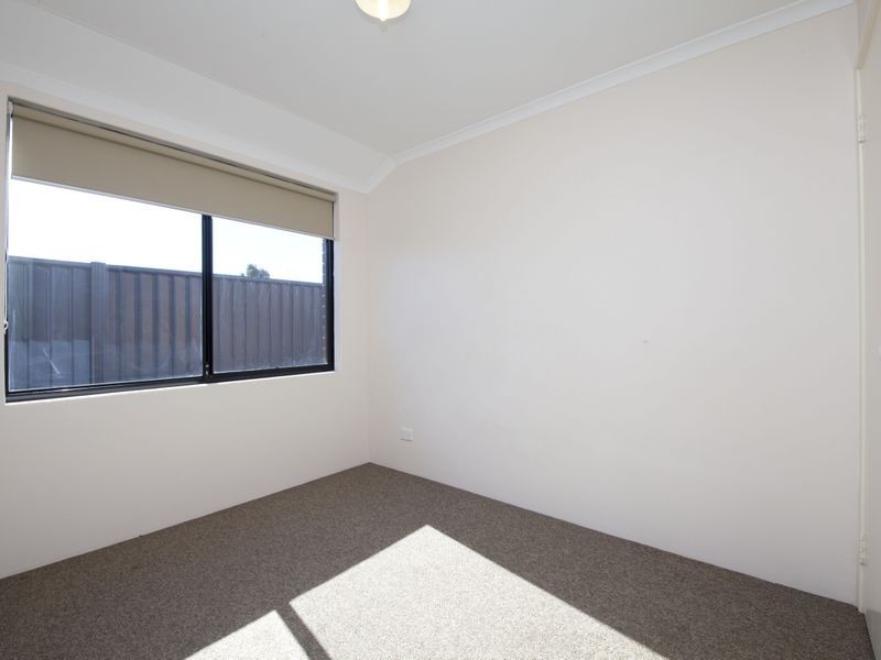 5 Mintberry Gardens, Darling Downs WA 6122