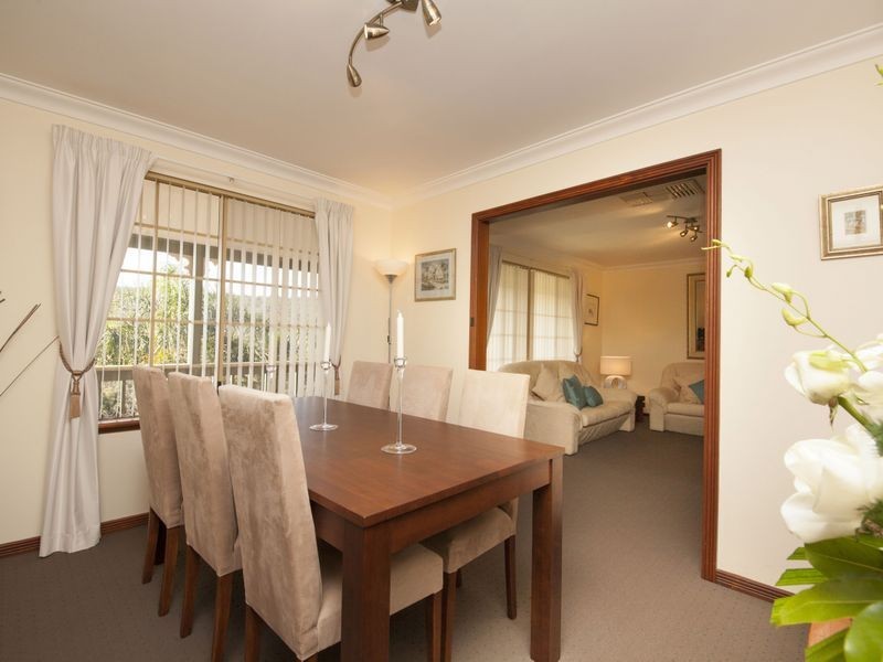 17 Jade Street, Mount Richon WA 6112