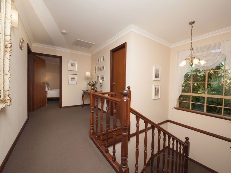 17 Jade Street, Mount Richon WA 6112