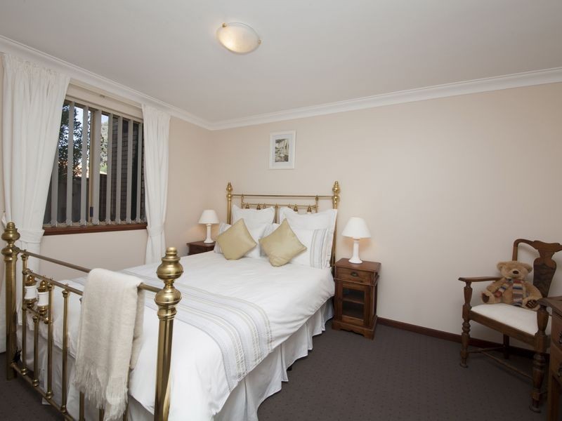 17 Jade Street, Mount Richon WA 6112