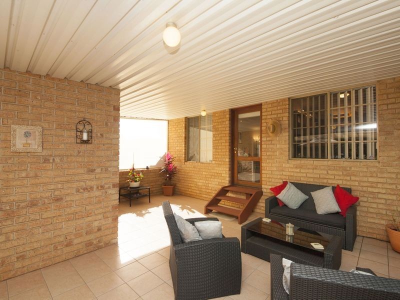 17 Jade Street, Mount Richon WA 6112