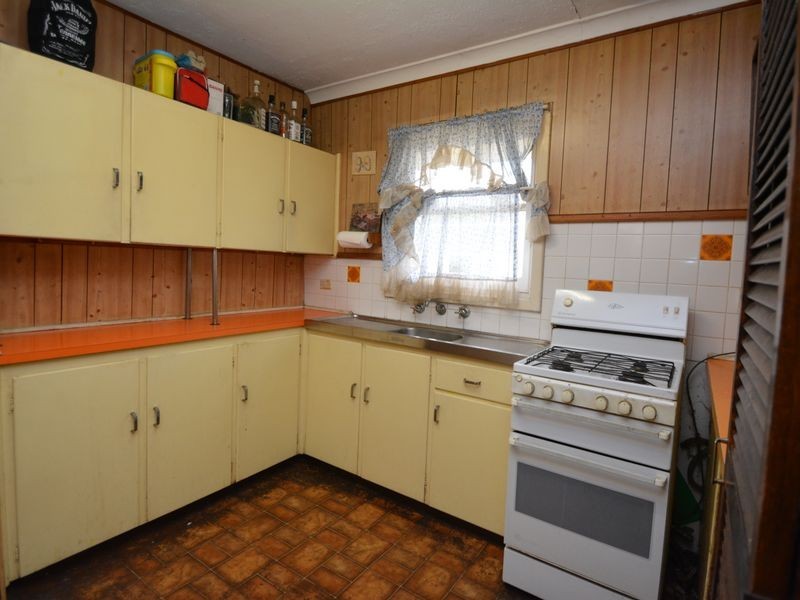 3 Treby Street, Armadale WA 6112