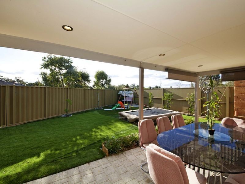 54 Verdant Crescent, Seville Grove WA 6112