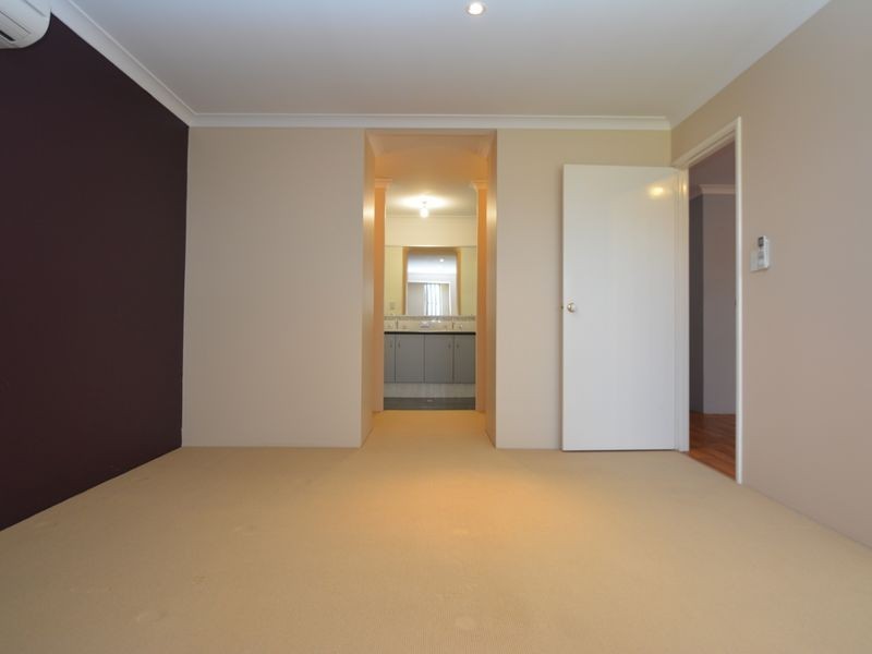 4 Browder Drive, Seville Grove WA 6112