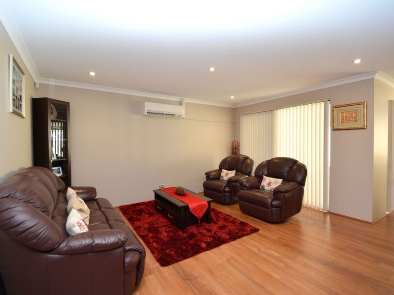 41 Ralphs Street, Seville Grove WA 6112