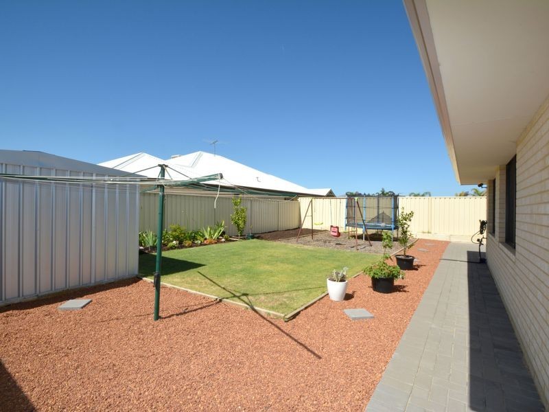 41 Ralphs Street, Seville Grove WA 6112