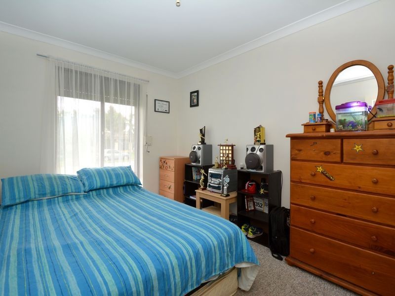 107 Powell Crescent, Brookdale WA 6112