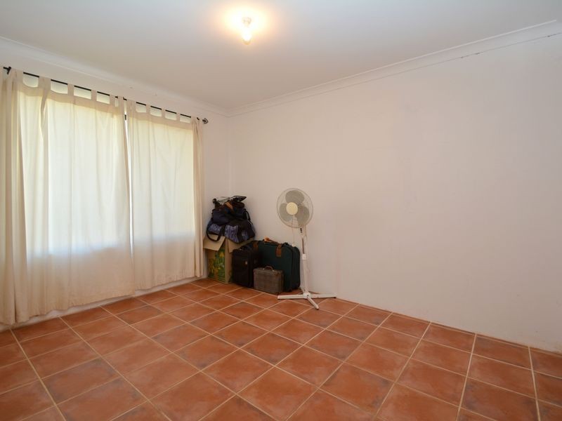 18 Sharach Retreat, Hilbert WA 6112