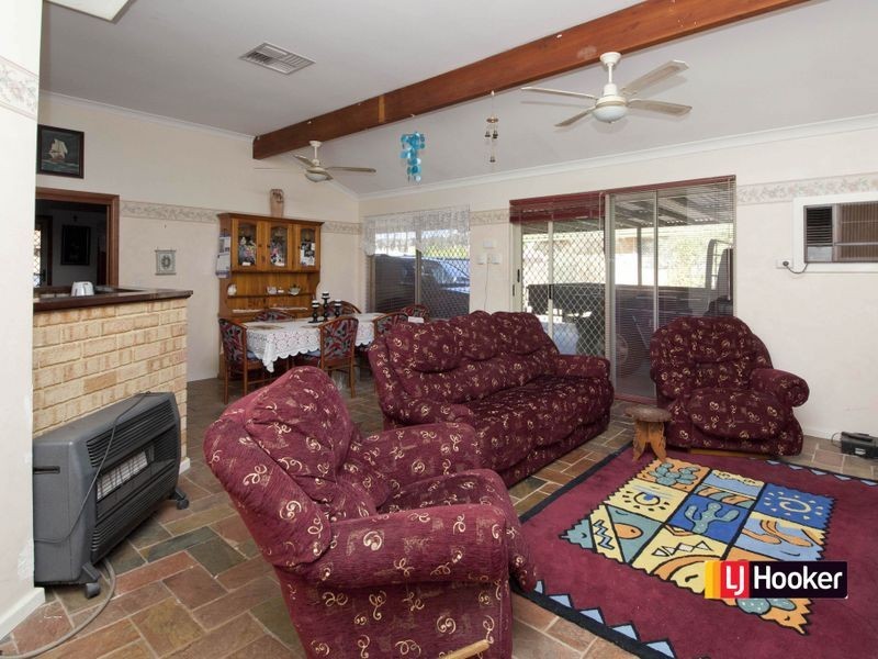 65 Tijuana Road, Brookdale WA 6112