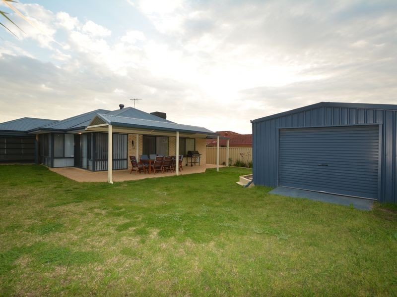 10 Jobson Loop, Brookdale WA 6112