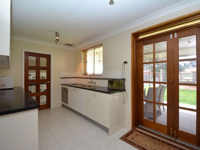 7 Dryandra Way, Armadale WA 6112