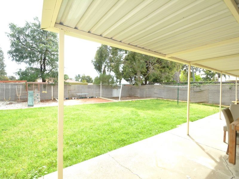7 Dryandra Way, Armadale WA 6112