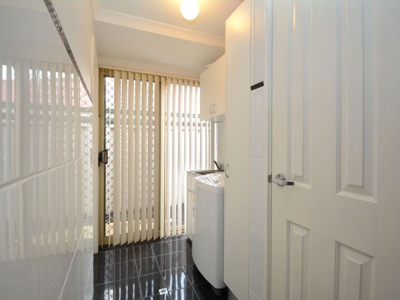 16 Barnfield Court, Seville Grove WA 6112